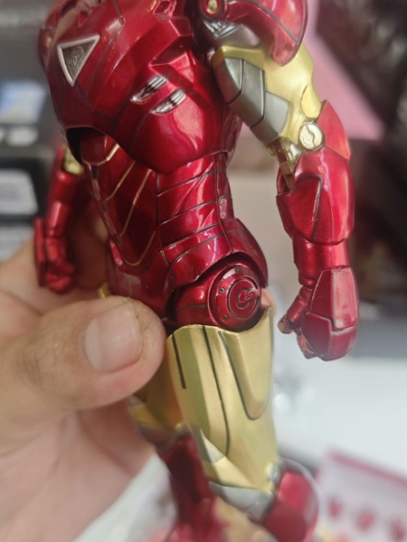 Mua bán (2ND TRẦY 1 BÊN) ZD TOYS IRON MAN MARK 6
