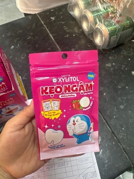 Kẹo ngậm Xylitol dâu