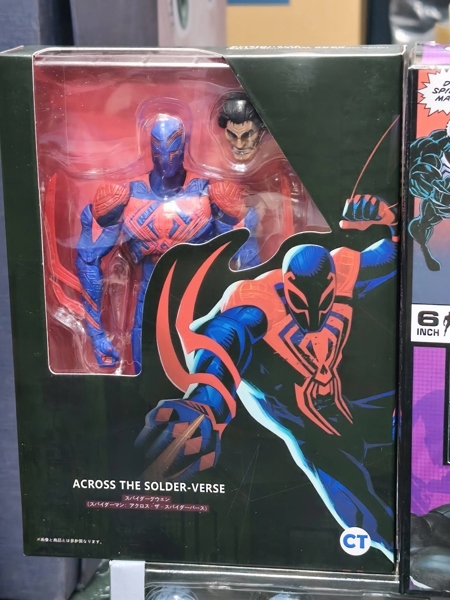 Mua bán (NEW) CT TOYS SPIDER MAN 2099 BL
