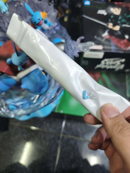 Mua bán (NOBOX FROAKIE GÃY TAY ĐÃ FIX) PVC POKEMON BLASTOISE BOOTLEG