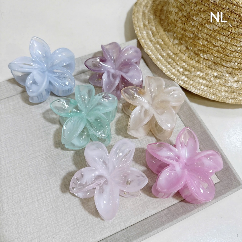 Kẹp gấp nhựa hoa sứ loang màu 8 răng