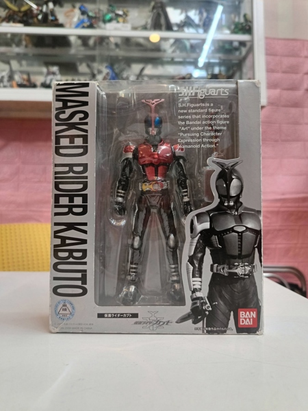 Mua bán (2ND PHAI SỪNG) SHF KAMEN RIDER KABUTO 1.0