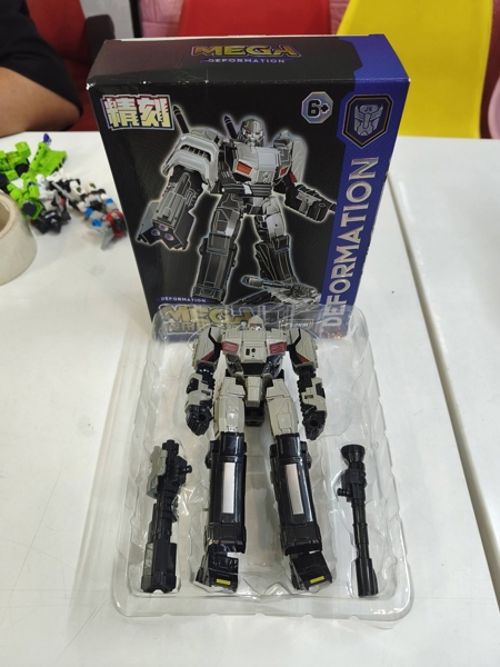 Mua bán (2ND HỘP MÓP,KEO 2 VAI,2 HÁNG,CÓ TRẦY) JINKE MEGATRON