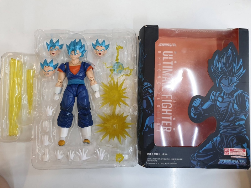 Mua bán (2ND, CÓ TT)DEMONIACAL FIT ULTIMATE FIGHTER VEGITO SSGSS