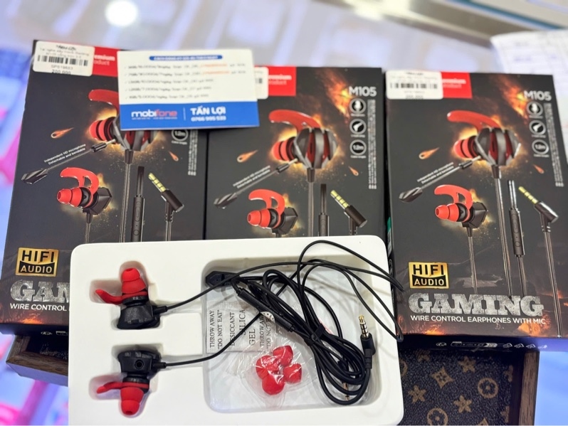 Tai nghe dây Hoco Gaming M105 cổng tròn 3.5