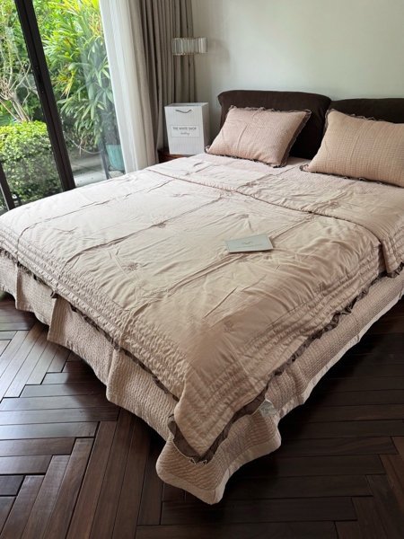 Bộ ga "Dạ khúc" | 100% Tencel - Thêu hoa hồng, Viền bèo nâu - LJ01.1.Q - Màu hồng tro