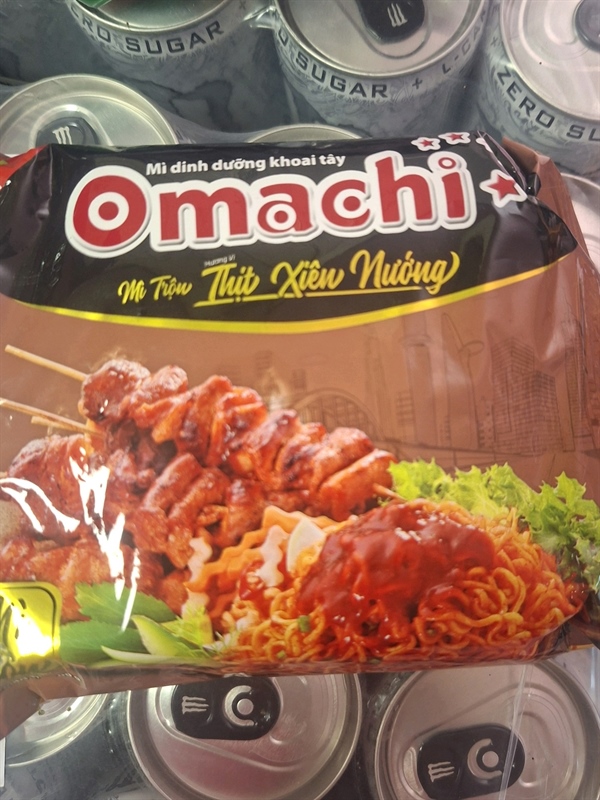 Mì trộn Omachi thịt xiên nướng 82g