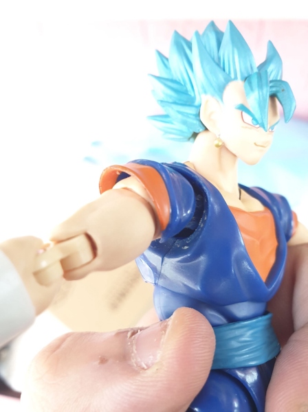 Mua bán (2ND, CÓ TT)DEMONIACAL FIT ULTIMATE FIGHTER VEGITO SSGSS
