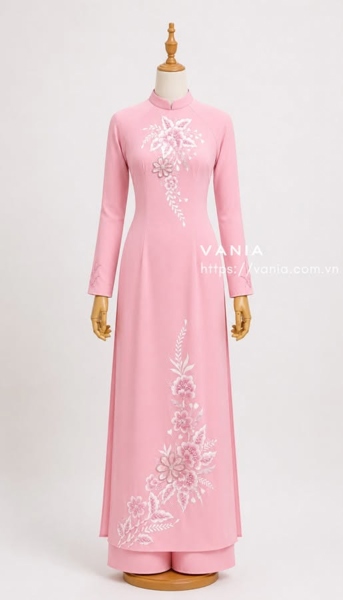 Áo dài truyền thống kết cườm vẽ