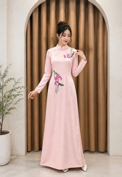 Áo dài truyền thống luạ thêu sen