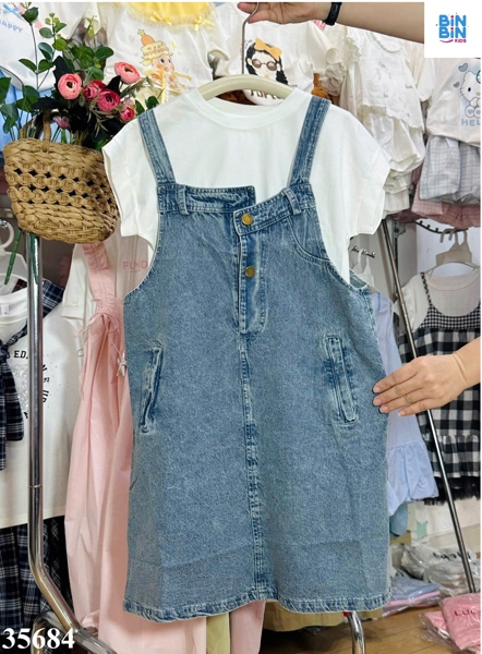 35684- Set váy yếm jean tay hến