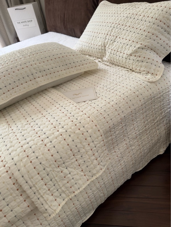 Bộ ga chần full "Hạt nắng" | Tencel - Vỏ chăn chần 200x230 cm - Chấm bi - JF17.1