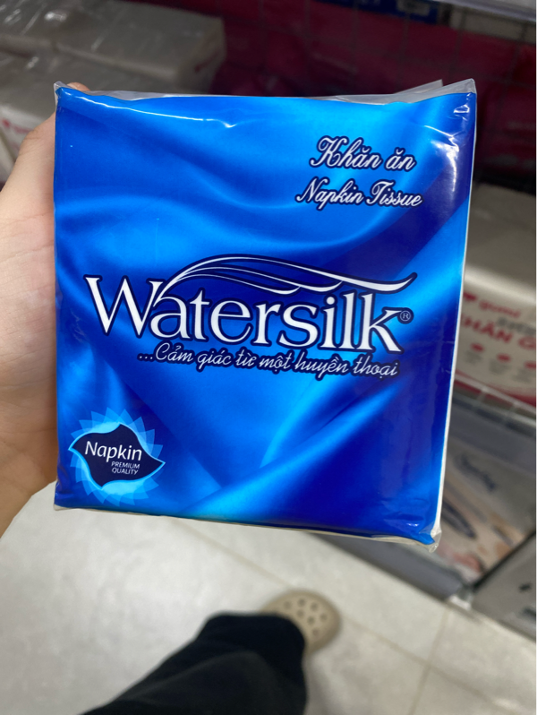 Khăn ăn Watersilk 1lớp 120tờ/g K210 (V)