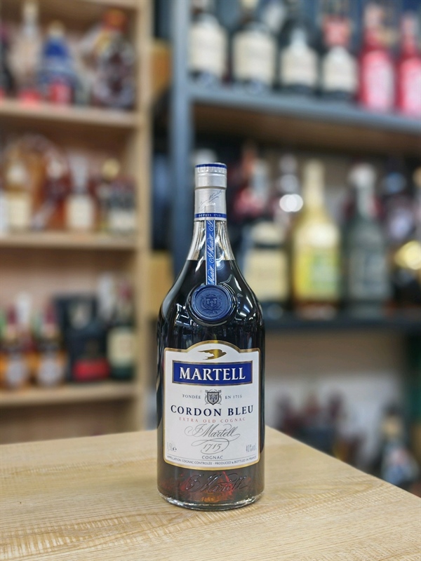Rượu Martell Cordon Bleu 1,5 lit 40%