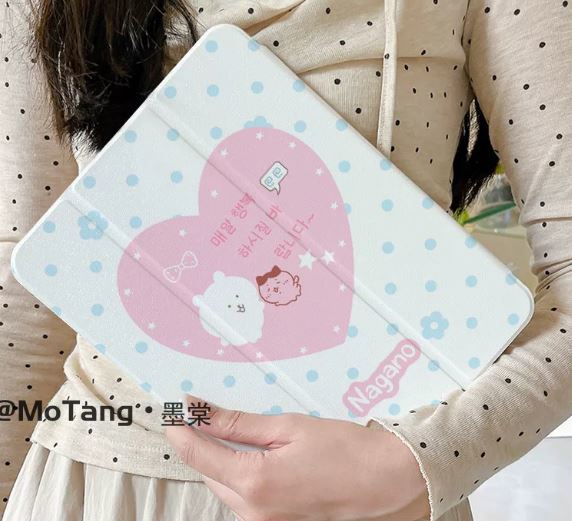Case Ipad Trắng Chấm Bi Tim Hồng - AIR 13 INCH