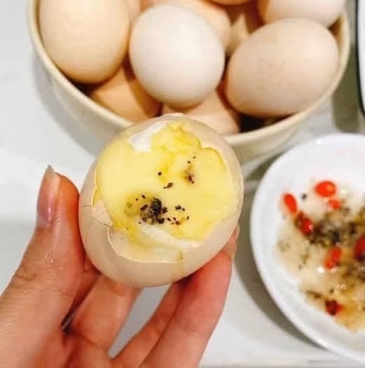 Trứng vữa