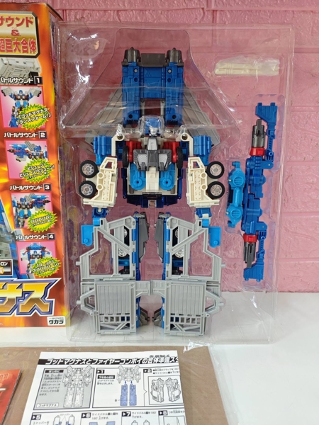 Mua bán (2ND) TRANSFORMERS CAR ROBOTS C-023 GOD MAGNUS