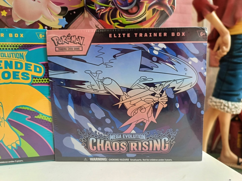 Mua bán TCG POKEMON ELITE TRAINER BOX MEGA EVOLUTION CHAOS RISING