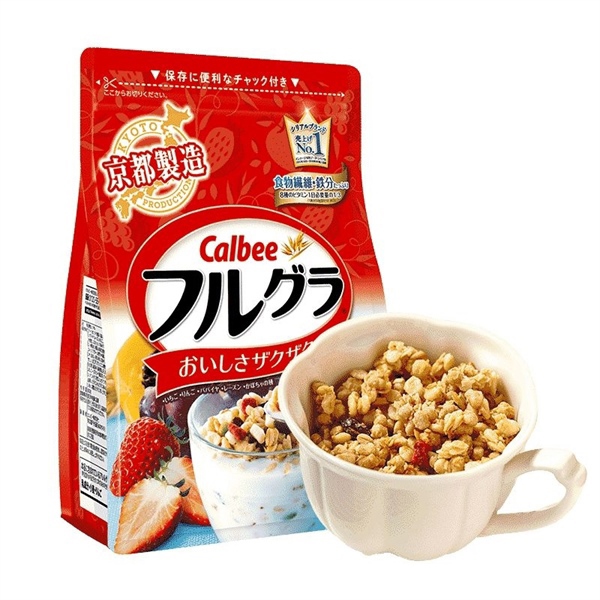 Ngũ cốc trái cây Calbee 600g (6 g ói/thùng