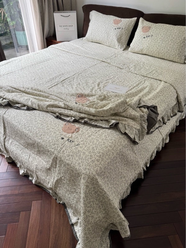 Bộ ga “Gấu bông Kay” | 100% Cotton - Hoa nhí Vintage - YH17.1