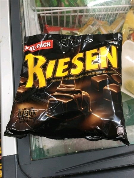 Keo socola stock riesen 377g