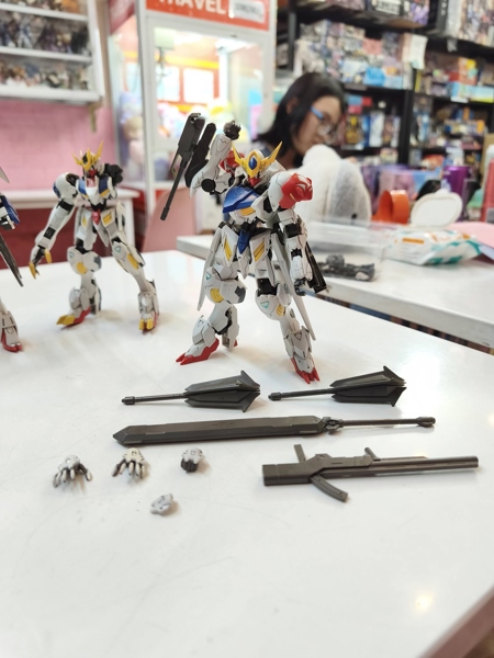 Mua bán (NOBOX-THIẾU PART-SƠN LẠI) HG 1/144 GUNDAM BARBATOS LUPUS