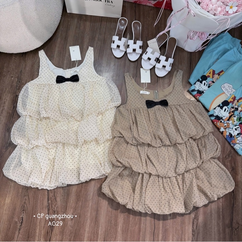 Váy bi nơ đen bồng tầng aime