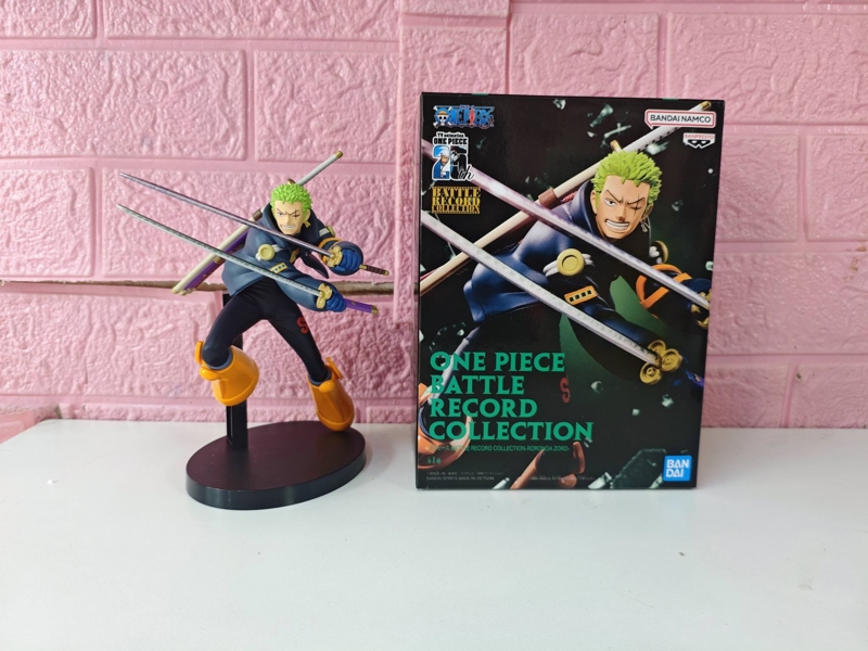 Mua bán (2ND-TRẦY TÓC) RORONOA ZORO BATTLE RECORD COLLECTION