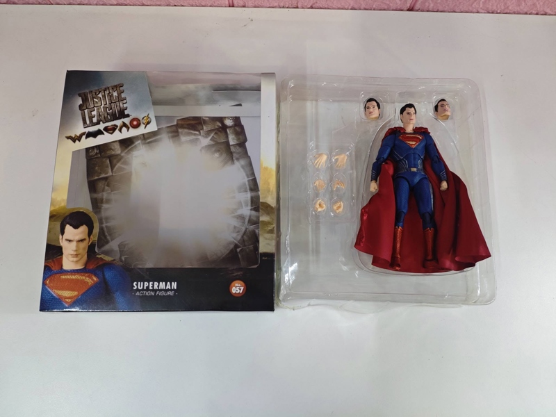 Mua bán (2ND) MAFEX NO.57 SUPERMAN BL