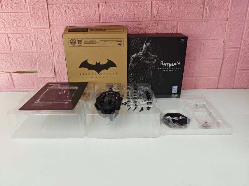 Mua bán (2ND) LPZZ 1/12 V8.04 BATMAN ARKHAM KNIGHT - BATSUIT