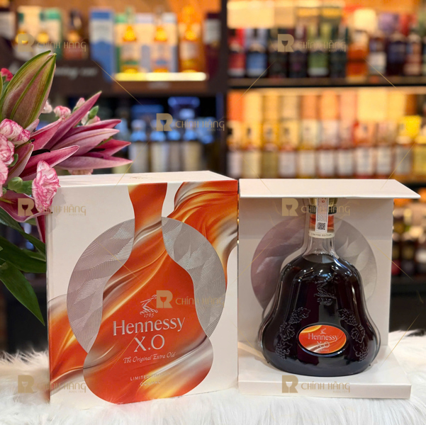Hennessy XO MAF 2026 Limited Edition 700 ml - hình mô tả 2