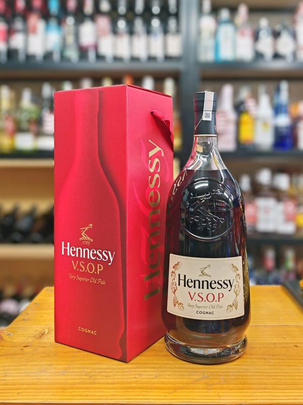 Rượu Hennessy VSOP 3 lit 40%