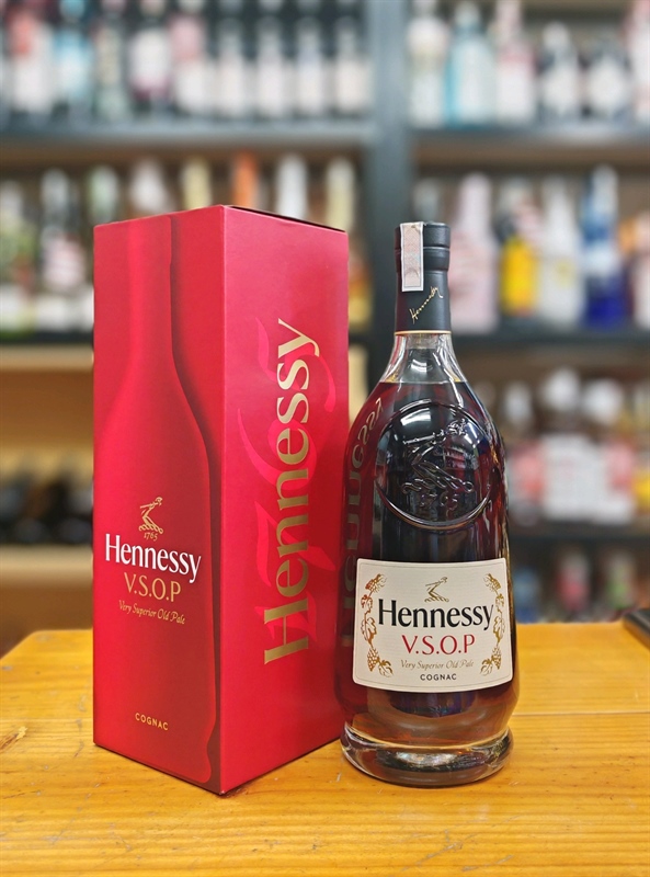 Rượu Hennessy VSOP 1,5 lit 40%