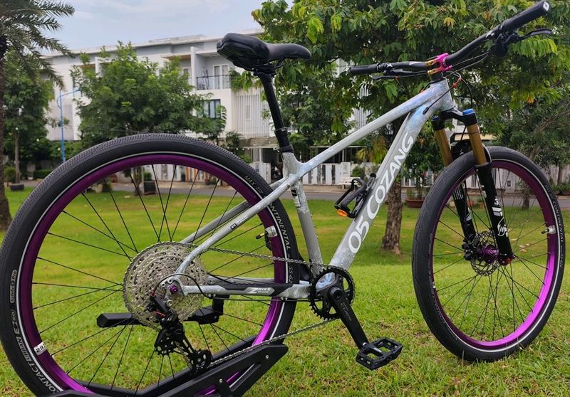 Xe Đap MTB Zbike Custom Galaxy Xám Trắng - Group Shimano 12s (Vương Huy KH8248202)
