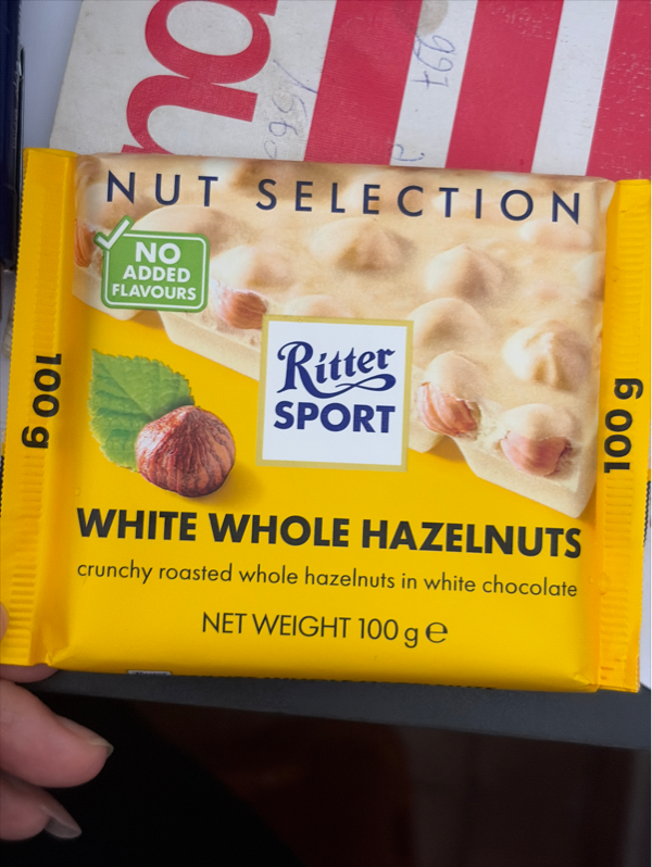 Sô-Cô-La Trắng Ritter Sport Dạng Thanh, Hạt Phỉ, Không Có Nhân 100 G