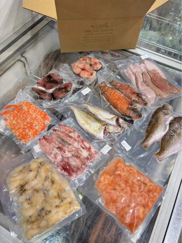THÙNG PROTEIN ÍT XƯƠNG + FREESHIP 35k