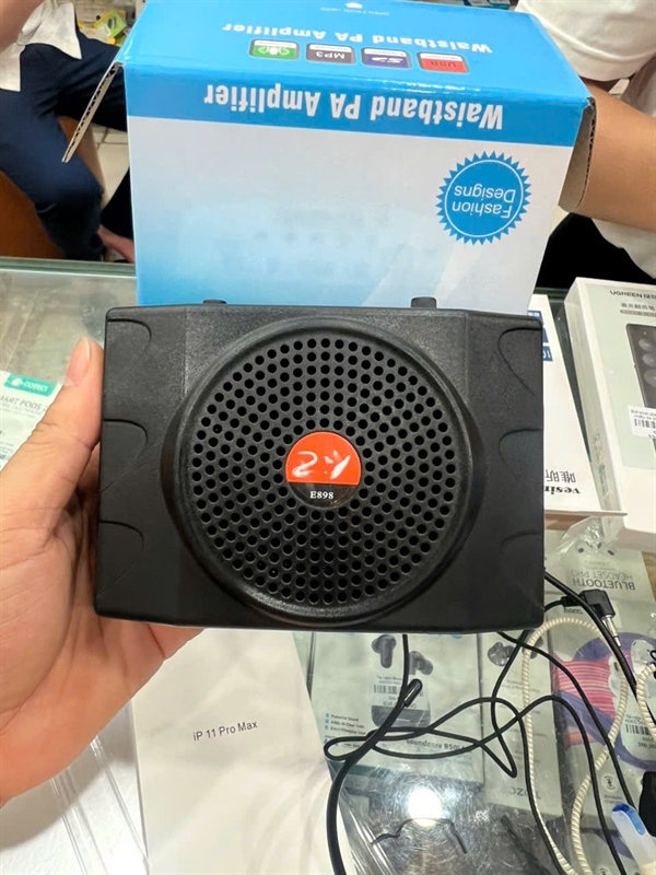Loa trợ giảng Amplifier E898