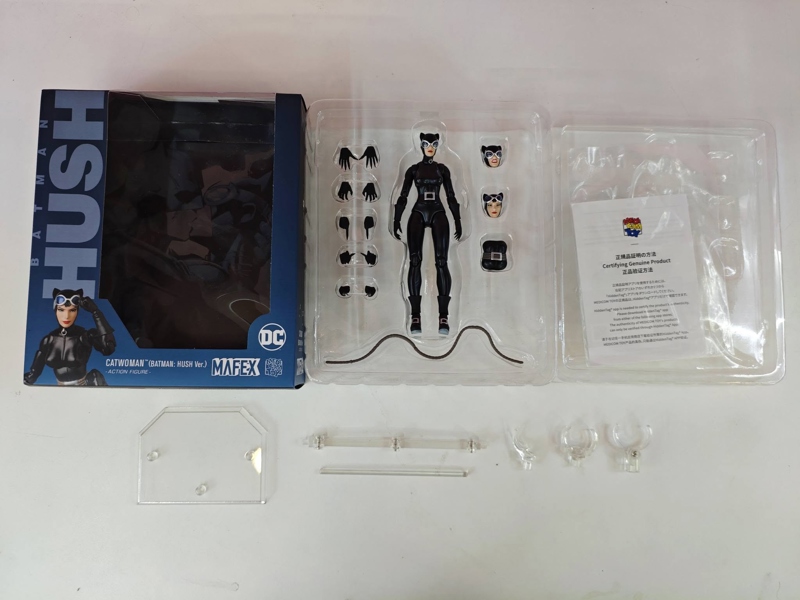 (2ND) MAFEX 123 CATWOMAN HUSH VER