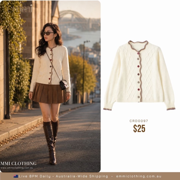 Scallop Trim Cable Knit Cardigan