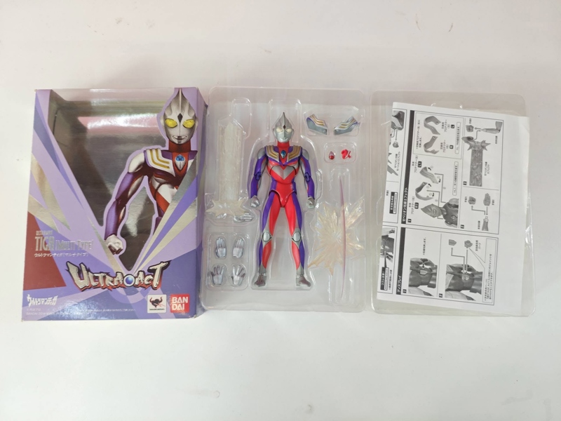 Mua bán (2ND CÓ TT) SHF ULTRA ACT ULTRAMAN TIGA MULTI TYPE