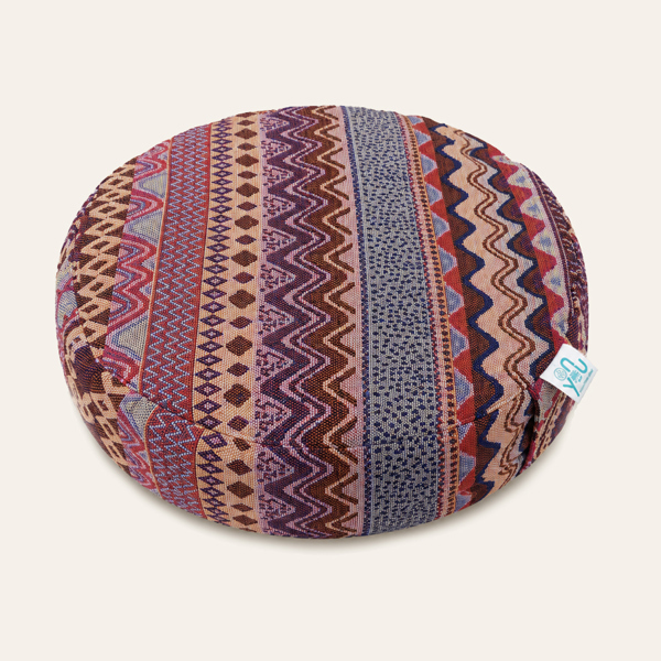 Bồ đoàn ngồi thiền vỏ đậu xanh 30cm – Thổ Cẩm Song Hòa (Meditation Cushion) | OnYou Meditation