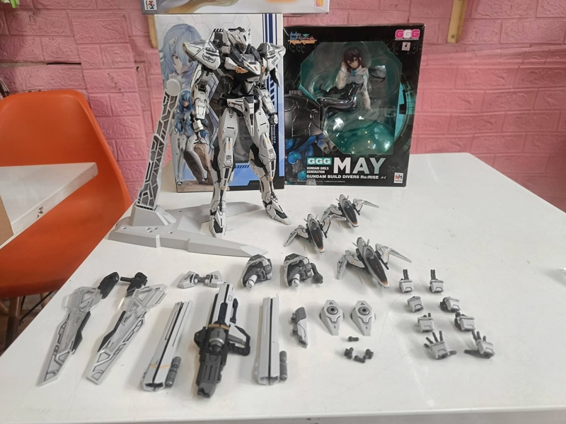 Mua bán (2ND,GẪY NHIỀU) RB-P-01 ARMORED COLOSSUS BAILU