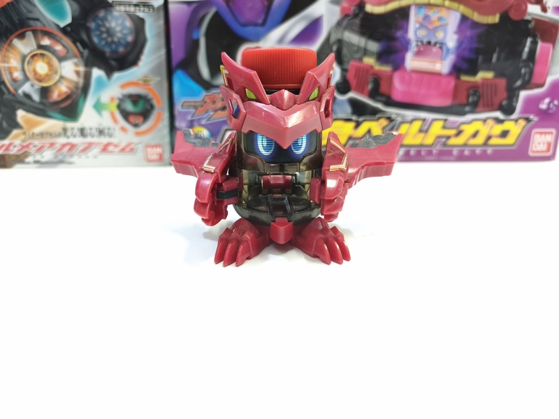 Mua bán (NOBOX GÃY 1 BÊN CÁNH) BOTTLEMAN BOT-01 COLAMARU