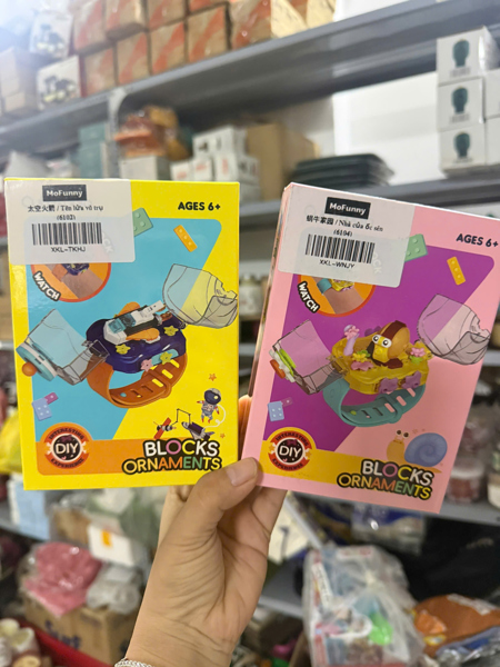 DC608 - Đồng hồ lego