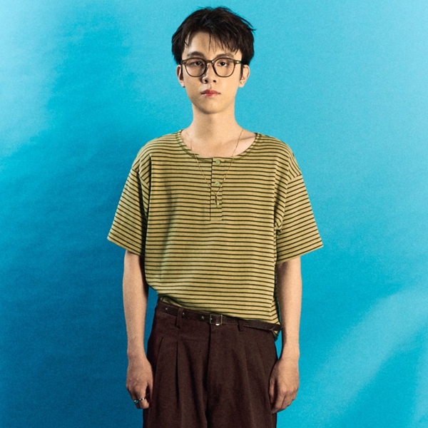"STAVE LABEL" HARMONY HENLEY TEE - BLUE/GREEN
