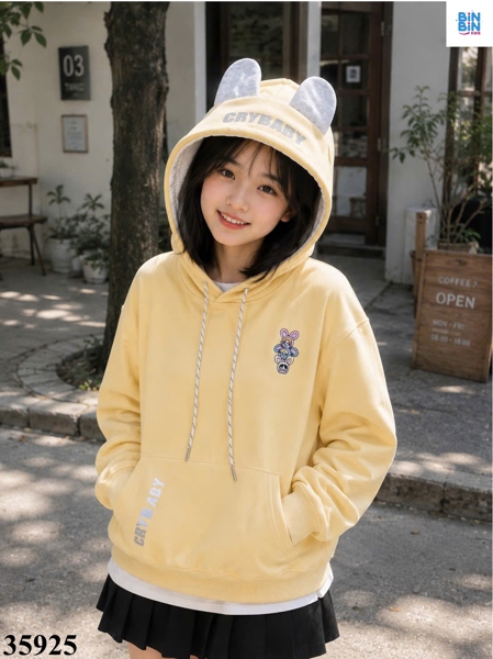 35925- Áo hoodie Crybaby vàng