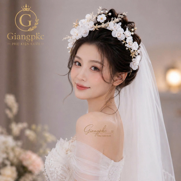 Cài Tóc Cô Dâu Hoa Trắng Đính Ngọc Trai, Hoa Lan & Lá Vàng – Phụ Kiện Tóc Cưới Handmade Sang Trọng Giangpkc t8-2026