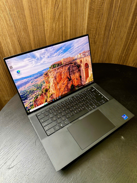 Dell Precision 5560 i7-11850H | 32G | 512G | A2000 |15.6" FHD+ 4K Touch 100%sRGB