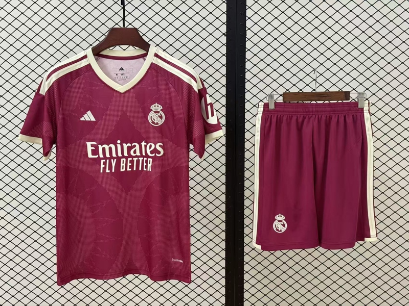 CLB Real Madrid sân khách 26/27 Hồng