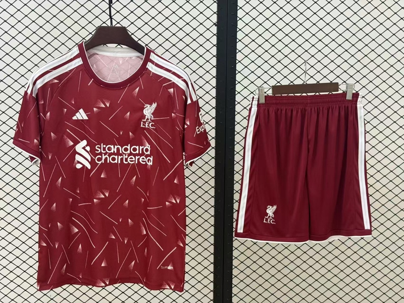 CLB Liverpool sân nhà 26/27
